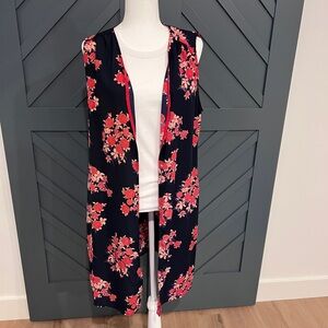 Pleione Sleeveless Floral Duster with Pockets